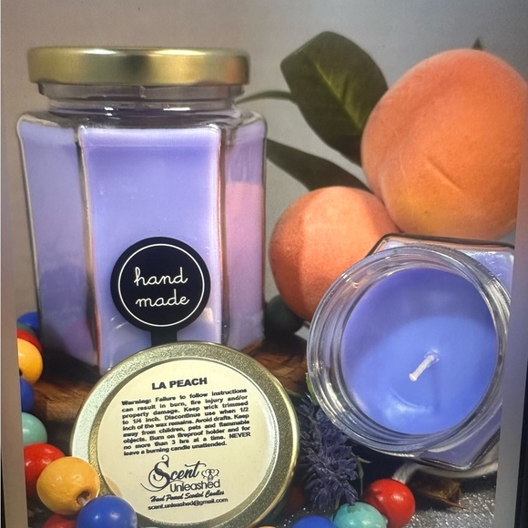 LA PEACH, @SCENT_UNLEASHED LUXURY HAND POURED SCENTED CANDLES - Picture 3 of 3